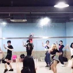 加油歌早操成人舞蹈视频,体验成人舞蹈的魅力