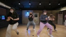 表演划船视频成人,从视频中感悟奋斗与坚持的力量